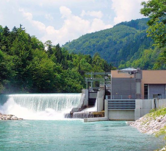 Albania: 38 Nuove Centrali Idroelettriche Iniziano la Produzione di Energia, 01 Marzo 2017